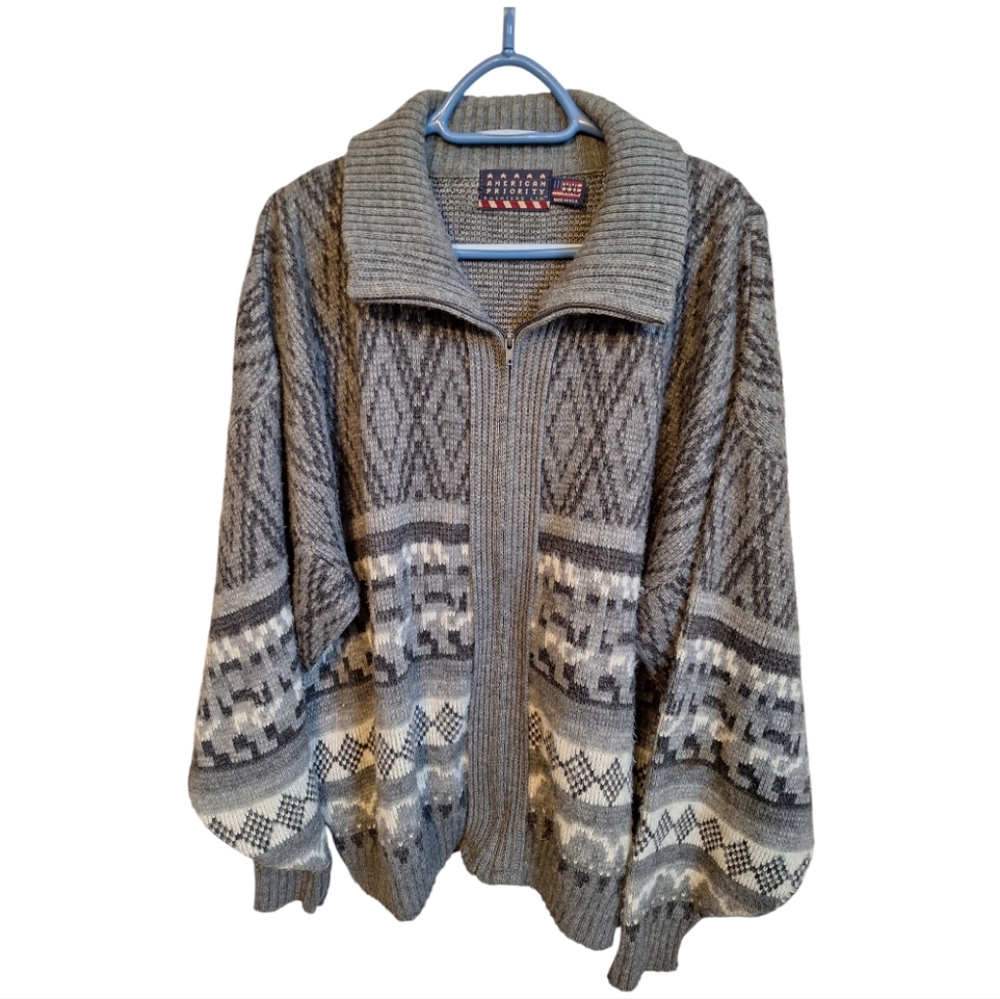 American Priority Sweaters LTD Vintage Gray Sweater - Size XXL